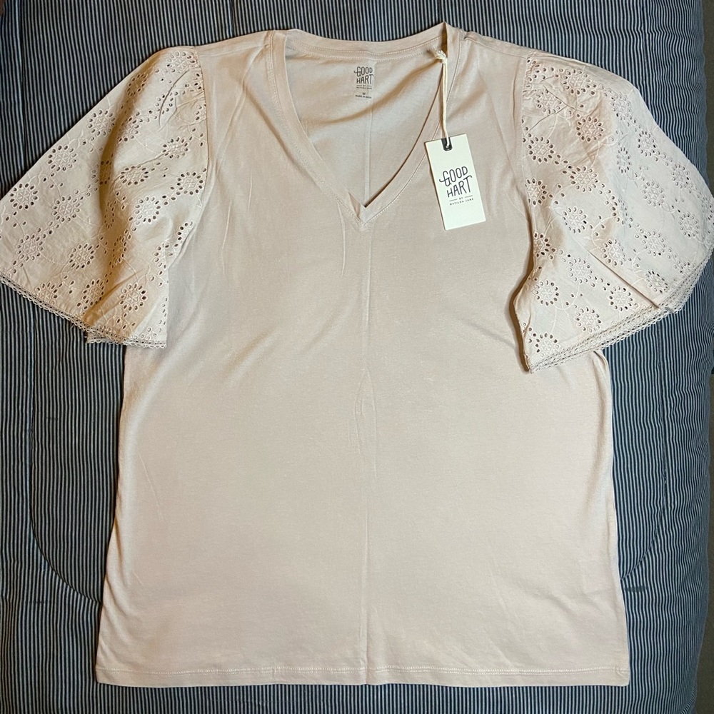 NWT Matilda Jane eyelet flutter sleeve top